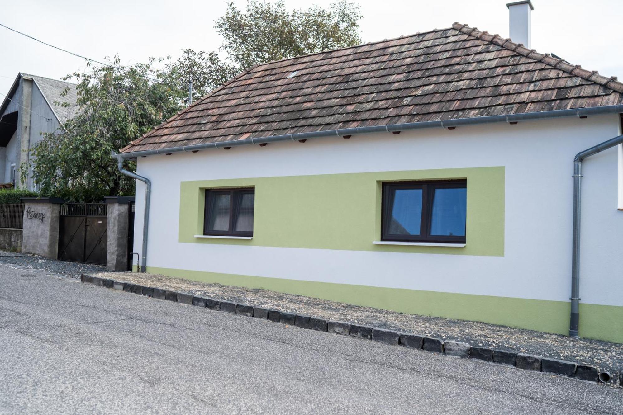 Csipesz_Vendeghaz Daire Sümeg Dış mekan fotoğraf